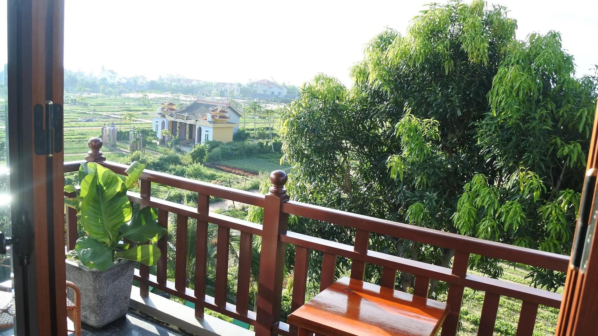 Hoi An Osaka Riverside Villa & Spa 0*, Hoi An